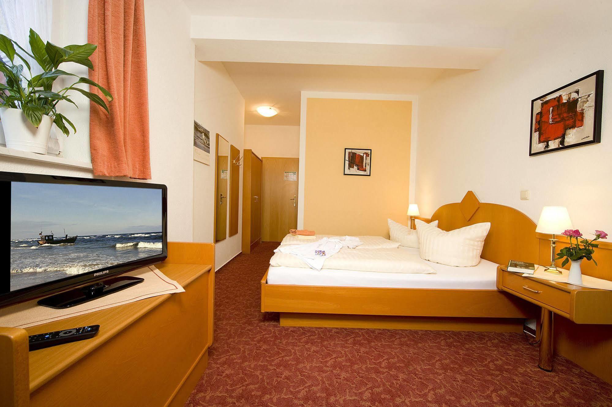 Ferienhotel Bernstein Trassenheide Exterior foto